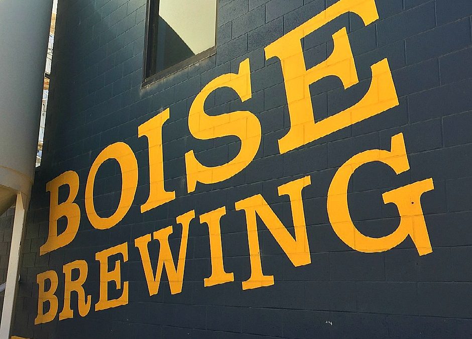 Boise Brewing is an unassuming microbrewery that has the best beer I've ever tasted. Located in downtown, it's cozy and very local-owned by the community. Where to drink beer in Boise, Idaho. Best craft beer in boise, things to do in Boise, Microbreweries in Boise.